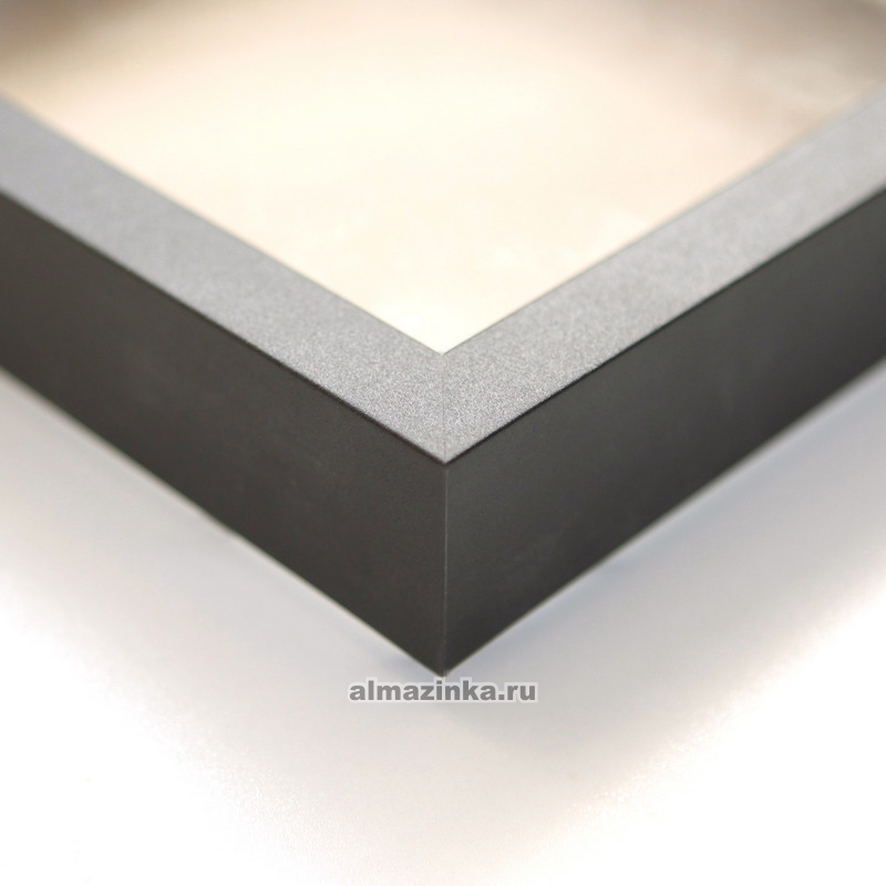      Black_Box   3040/777